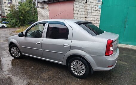 Renault Logan I, 2011 год, 450 000 рублей, 2 фотография