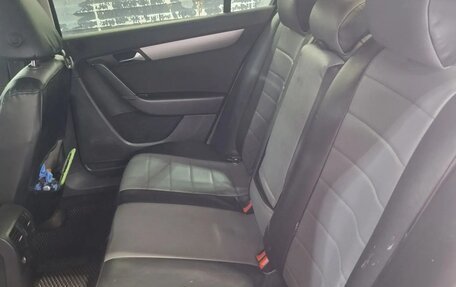 Volkswagen Passat B7, 2011 год, 1 000 000 рублей, 6 фотография