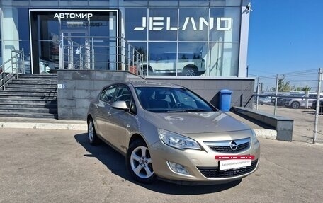 Opel Astra J, 2012 год, 690 000 рублей, 3 фотография