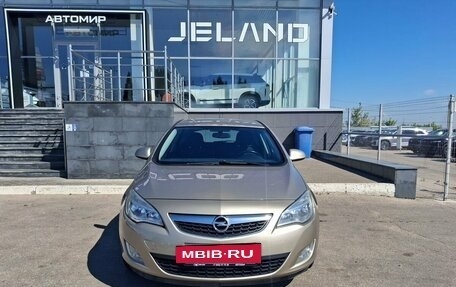 Opel Astra J, 2012 год, 690 000 рублей, 2 фотография
