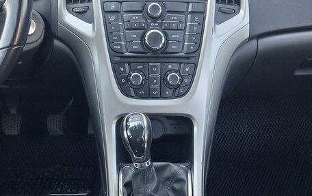 Opel Astra J, 2012 год, 690 000 рублей, 11 фотография