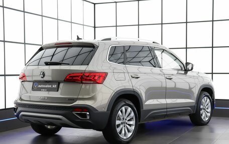 Volkswagen Taos, 2021 год, 2 980 000 рублей, 4 фотография