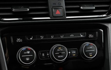 Volkswagen Taos, 2021 год, 2 980 000 рублей, 15 фотография
