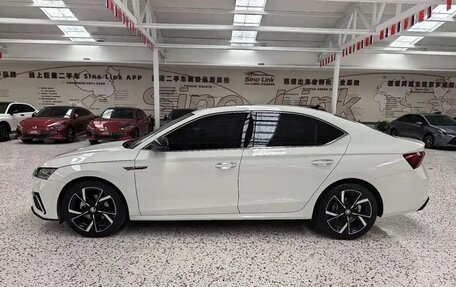 Skoda Octavia, 2022 год, 1 240 000 рублей, 6 фотография