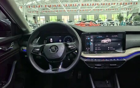 Skoda Octavia, 2022 год, 1 240 000 рублей, 9 фотография