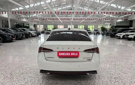 Skoda Octavia, 2022 год, 1 240 000 рублей, 8 фотография