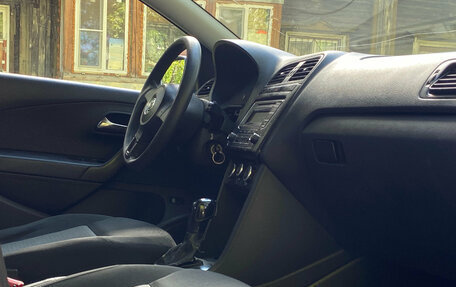 Volkswagen Polo VI (EU Market), 2013 год, 460 000 рублей, 7 фотография