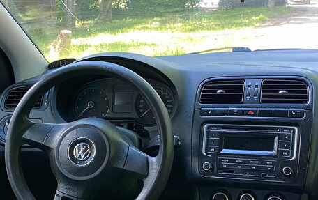 Volkswagen Polo VI (EU Market), 2013 год, 460 000 рублей, 11 фотография