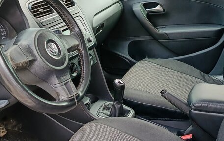 Volkswagen Polo VI (EU Market), 2011 год, 575 000 рублей, 8 фотография
