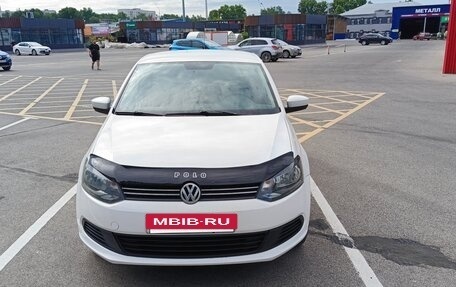 Volkswagen Polo VI (EU Market), 2011 год, 575 000 рублей, 2 фотография