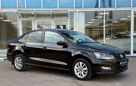 Volkswagen Polo VI (EU Market), 2018 год, 1 275 000 рублей, 2 фотография