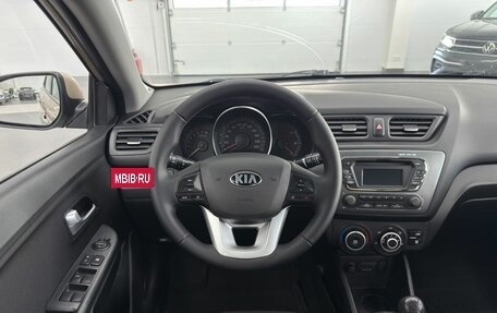 KIA Rio III рестайлинг, 2013 год, 899 000 рублей, 17 фотография