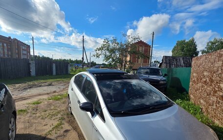 Toyota Prius, 2009 год, 950 000 рублей, 2 фотография