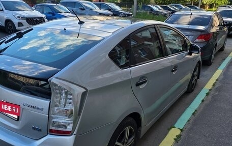 Toyota Prius, 2009 год, 950 000 рублей, 17 фотография