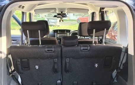 Toyota Roomy I, 2019 год, 1 055 000 рублей, 11 фотография