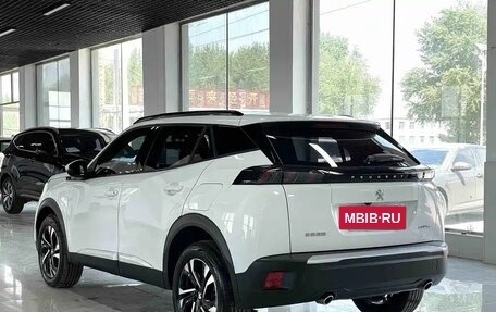Peugeot 2008 II, 2023 год, 1 260 000 рублей, 5 фотография