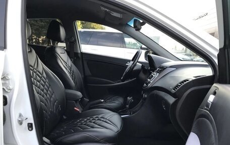 Hyundai Solaris II рестайлинг, 2014 год, 1 150 000 рублей, 6 фотография