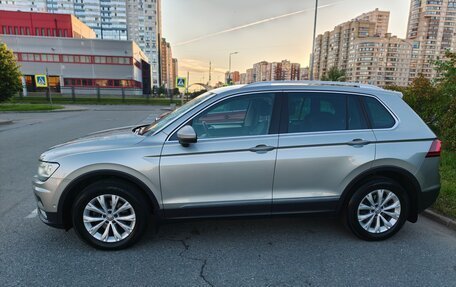 Volkswagen Tiguan II, 2017 год, 2 049 000 рублей, 3 фотография
