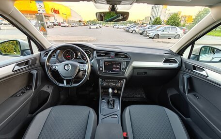 Volkswagen Tiguan II, 2017 год, 2 049 000 рублей, 16 фотография