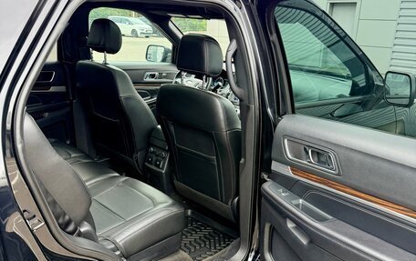 Ford Explorer VI, 2016 год, 3 120 000 рублей, 20 фотография