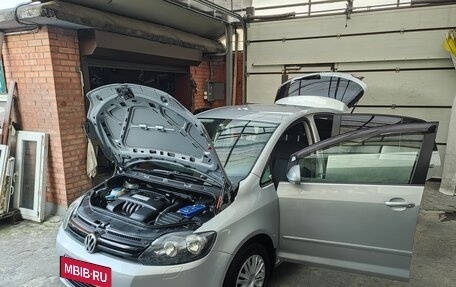 Volkswagen Golf Plus II, 2012 год, 980 000 рублей, 15 фотография