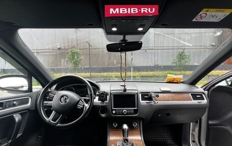 Volkswagen Touareg III, 2017 год, 3 550 000 рублей, 5 фотография