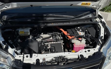 Toyota Noah III, 2015 год, 2 190 000 рублей, 16 фотография