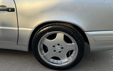 Mercedes-Benz SL-Класс, 1996 год, 5 900 000 рублей, 11 фотография