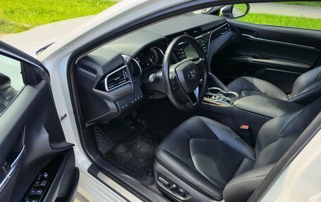 Toyota Camry, 2019 год, 2 990 000 рублей, 7 фотография
