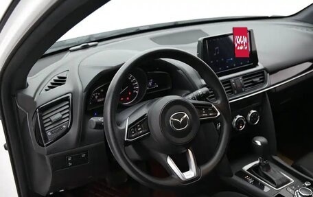 Mazda CX-4, 2023 год, 1 800 000 рублей, 7 фотография