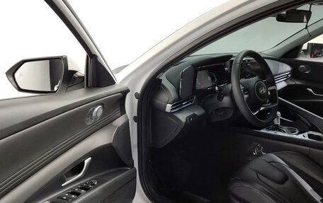Hyundai Avante, 2023 год, 1 650 000 рублей, 9 фотография