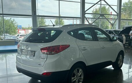 Hyundai ix35 I рестайлинг, 2010 год, 1 290 000 рублей, 3 фотография