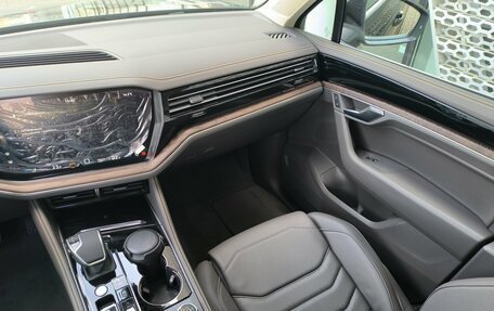 Volkswagen Touareg III, 2025 год, 8 290 000 рублей, 23 фотография
