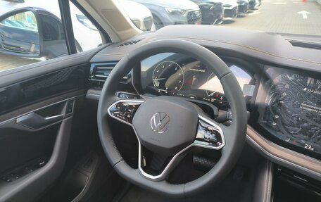 Volkswagen Touareg III, 2025 год, 8 290 000 рублей, 25 фотография