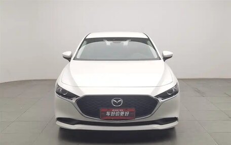 Mazda 3, 2023 год, 1 650 000 рублей, 2 фотография