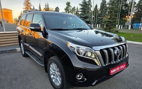 Toyota Land Cruiser Prado 150 рестайлинг 2, 2015 год, 3 500 000 рублей, 1 фотография