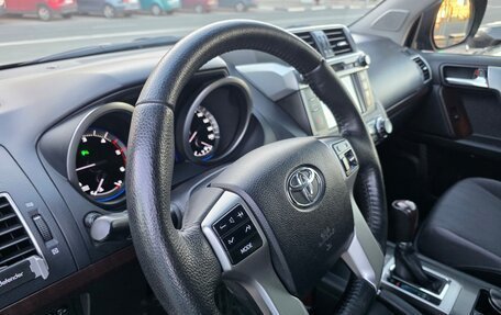 Toyota Land Cruiser Prado 150 рестайлинг 2, 2015 год, 3 500 000 рублей, 8 фотография