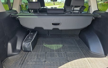 Toyota Land Cruiser Prado 150 рестайлинг 2, 2015 год, 3 500 000 рублей, 18 фотография