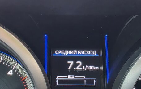Toyota Land Cruiser Prado 150 рестайлинг 2, 2015 год, 3 500 000 рублей, 28 фотография