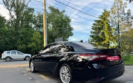 Toyota Camry, 2019 год, 2 650 000 рублей, 7 фотография