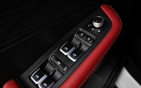 Geely Coolray I, 2024 год, 2 060 000 рублей, 17 фотография