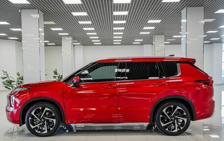 Mitsubishi Outlander, 2023 год, 3 982 000 рублей, 6 фотография