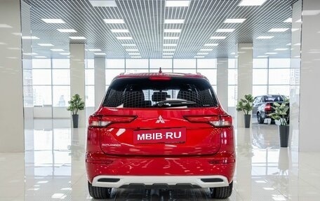 Mitsubishi Outlander, 2023 год, 3 982 000 рублей, 8 фотография