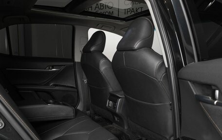 Toyota Camry, 2023 год, 3 530 000 рублей, 8 фотография