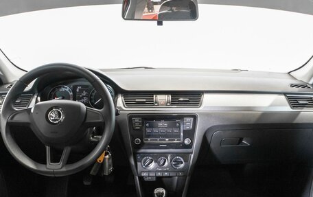 Skoda Rapid I, 2019 год, 1 250 000 рублей, 5 фотография