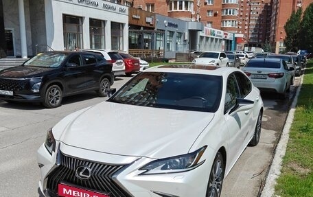 Lexus ES VII, 2018 год, 3 850 000 рублей, 1 фотография