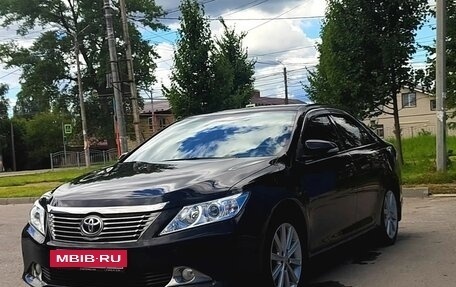 Toyota Camry, 2014 год, 1 820 000 рублей, 3 фотография