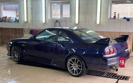 Nissan Skyline, 1998 год, 800 000 рублей, 5 фотография