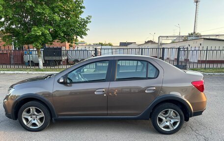 Renault Logan II, 2019 год, 800 000 рублей, 4 фотография