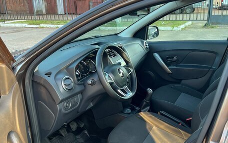 Renault Logan II, 2019 год, 800 000 рублей, 7 фотография